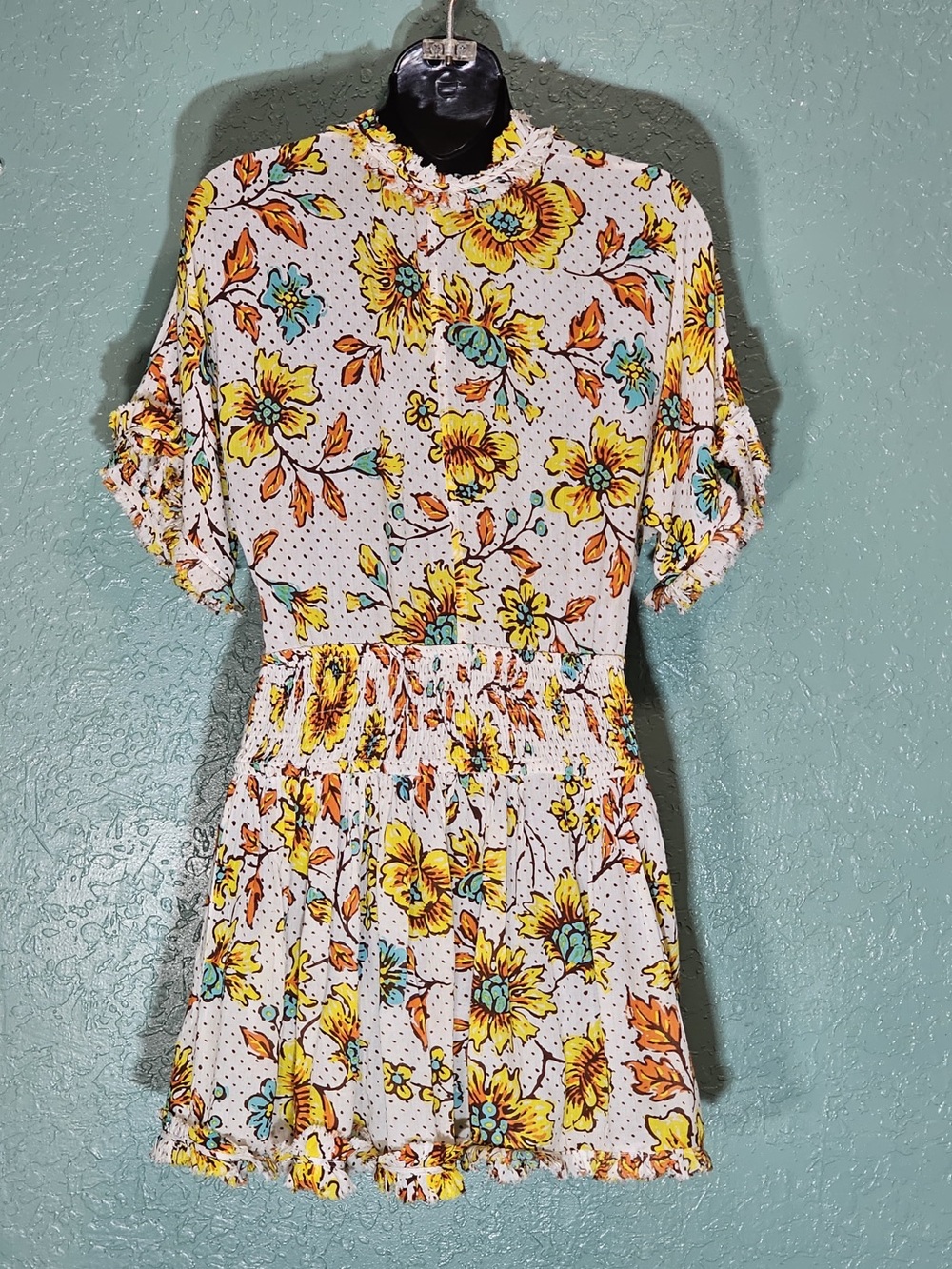 ๐ผโจ Poupette St Barth Floral V-Neck Mini Dress Size S ๐ด๐ - Picture 2 of 13